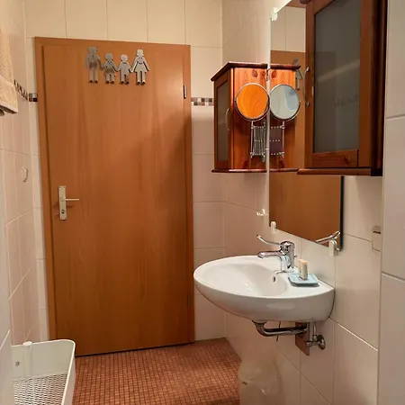 Buren-hof * Bodenfelde