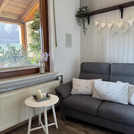 Buren-hof Apartament